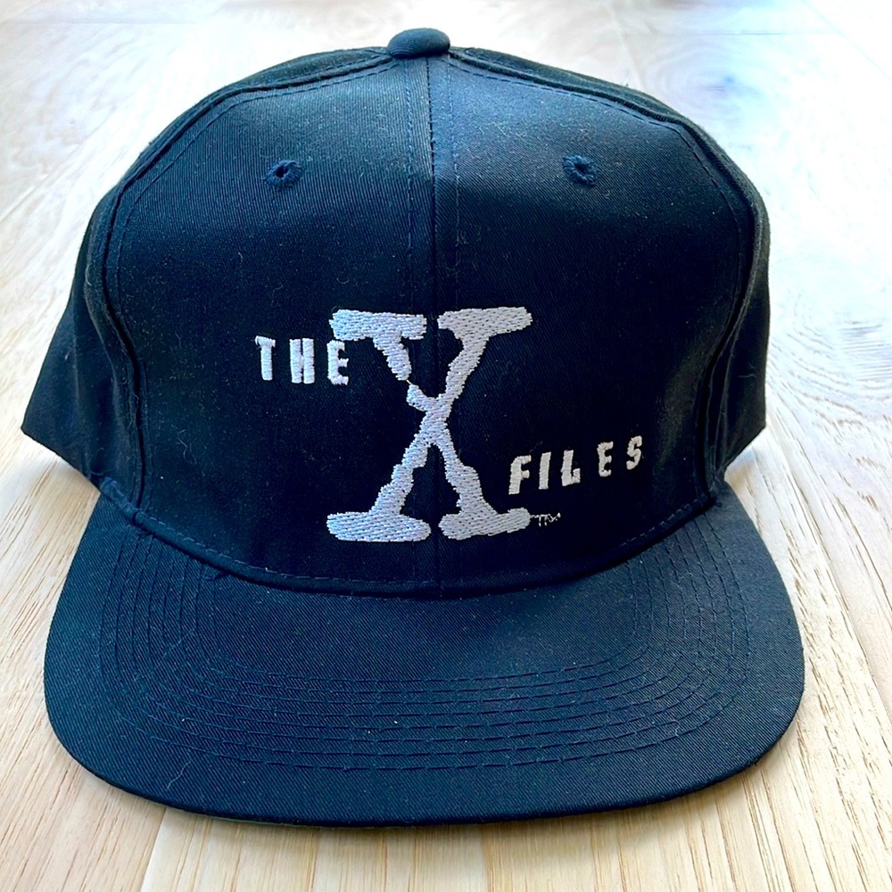 X Files 1993 Vintage Embroidered Promotional Fox Baseball Hat RARE! NEW!
